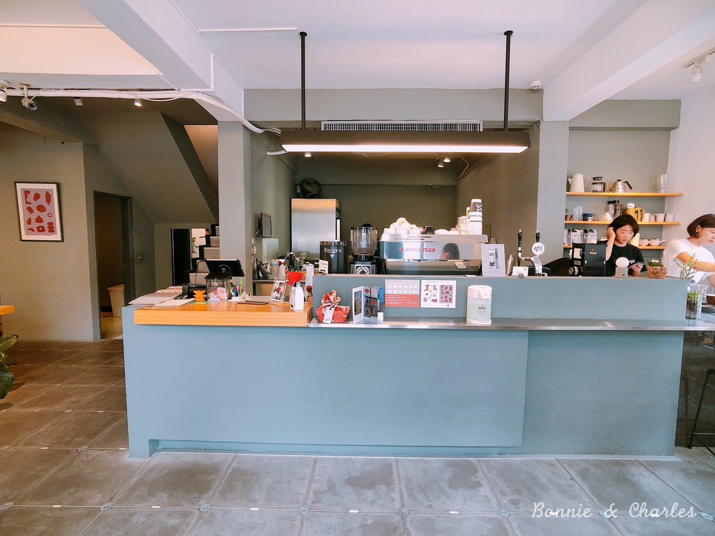 台中市西區 Solidbean Coffee Roasters 空間、餐點、菜單介紹